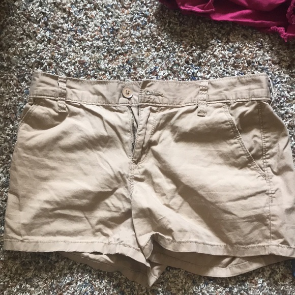 4 pairs of VGUC shorts! Jcrew, old navy, cp - Picture 4 of 6